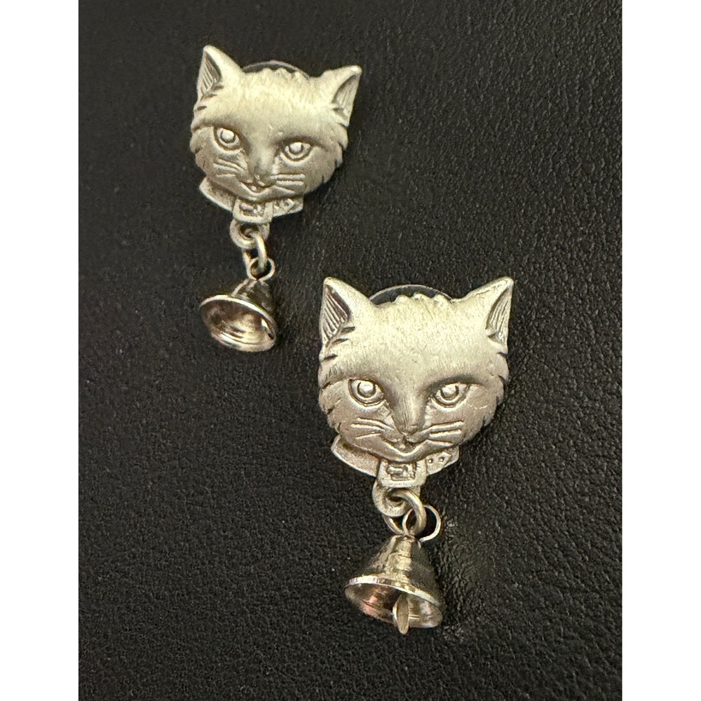 Vintage JJ Cat Earrings Jonette Jewelry Silver Tone Dangling Bell Kitty Kitten